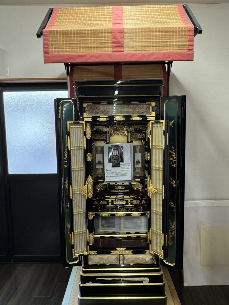 株式会社おおの 仏壇・墓石展示場